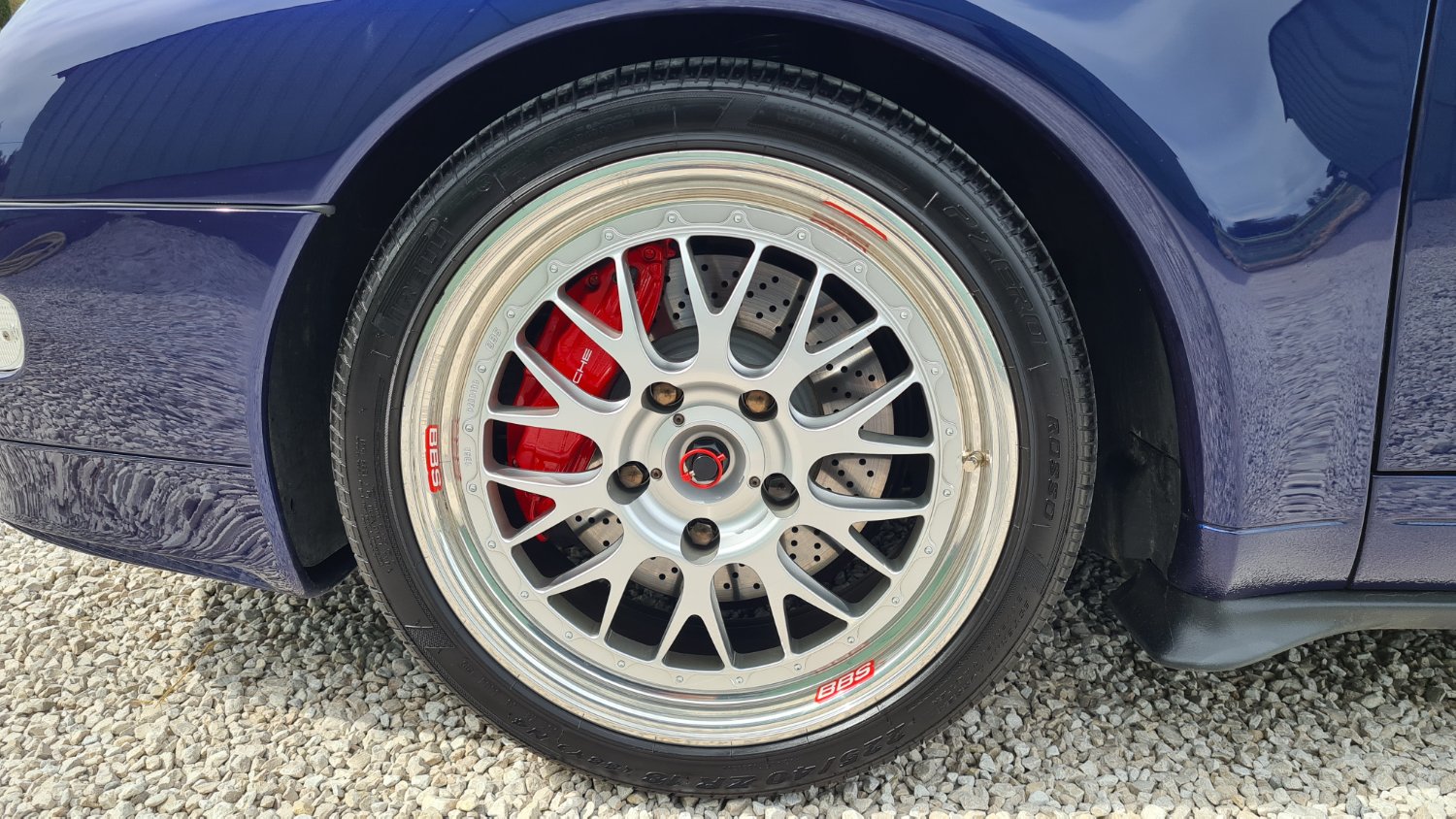 Porsche 993 CARRERA 4 3.6 272 Bleu Iris - 46